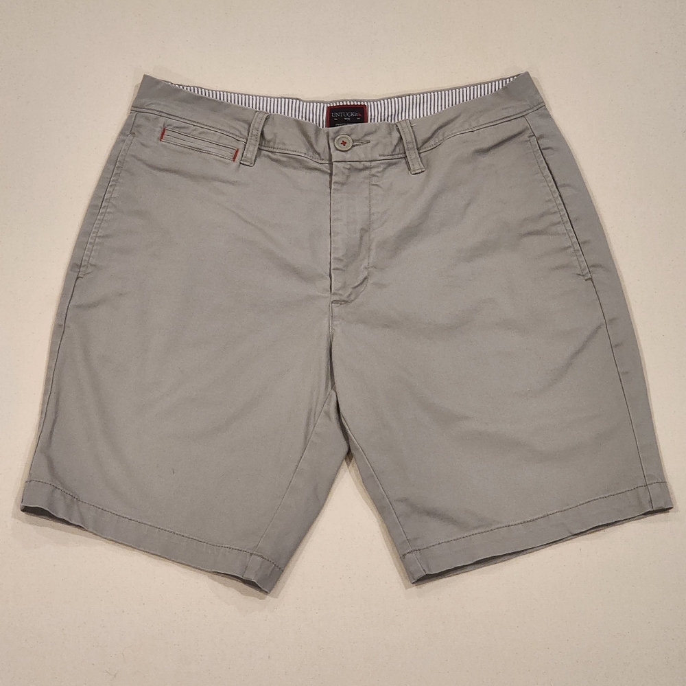 UNTUCKit Chino Shorts 32